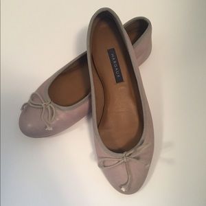 Margaux Dove Demi Flats  38 (Women’s 8)